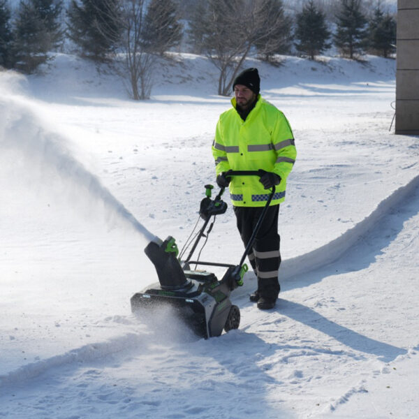 82V electric snow blower